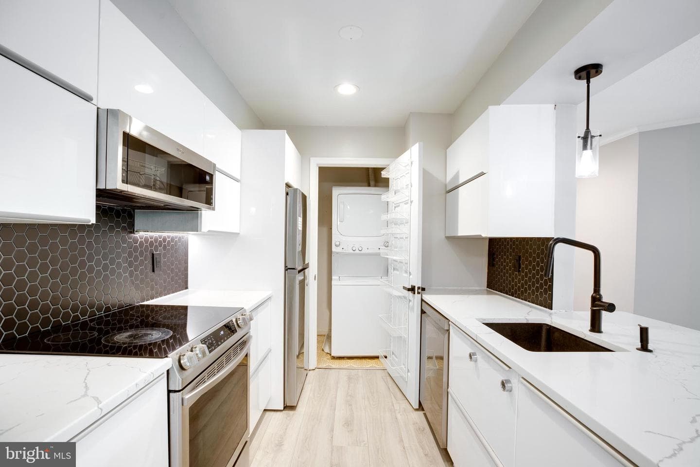 7707 Lafayette Forest Drive #21 photo 4