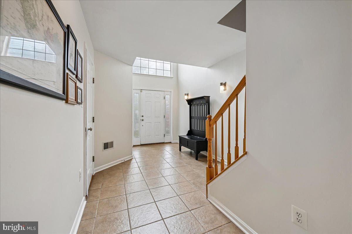 8429 Carmela Circle photo 10