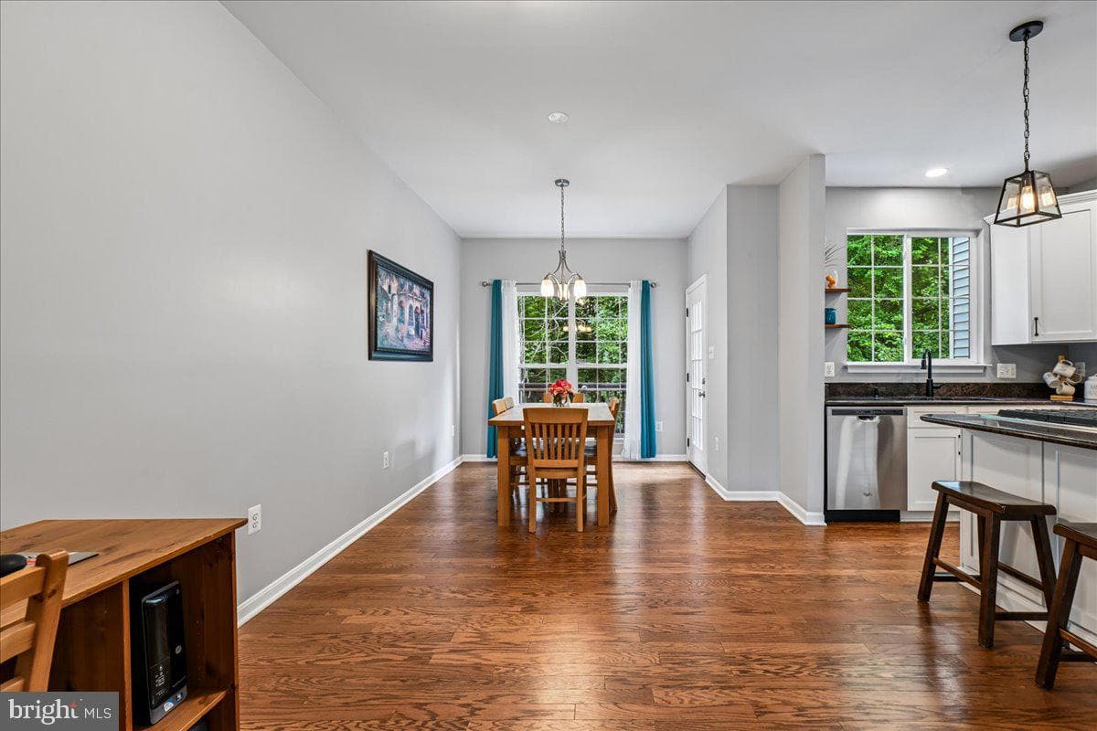 8429 Carmela Circle photo 17