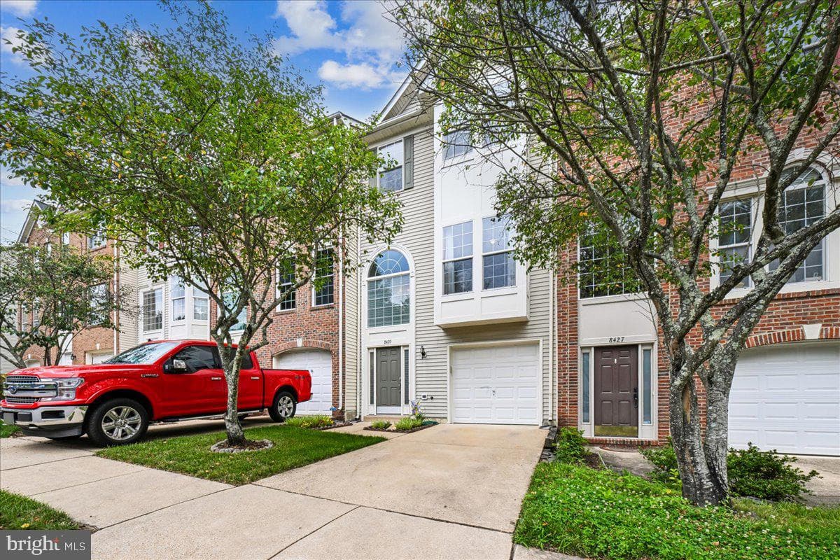 8429 Carmela Circle photo 3