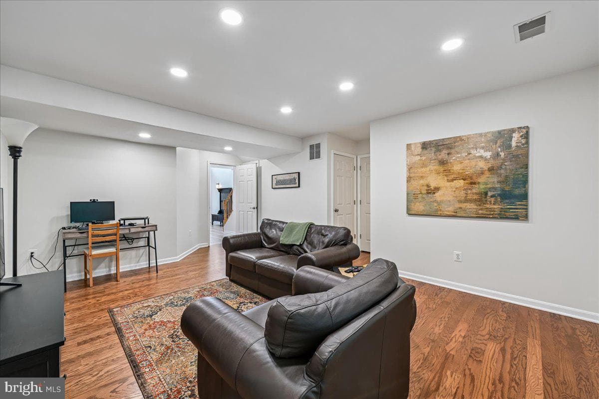 8429 Carmela Circle photo 48