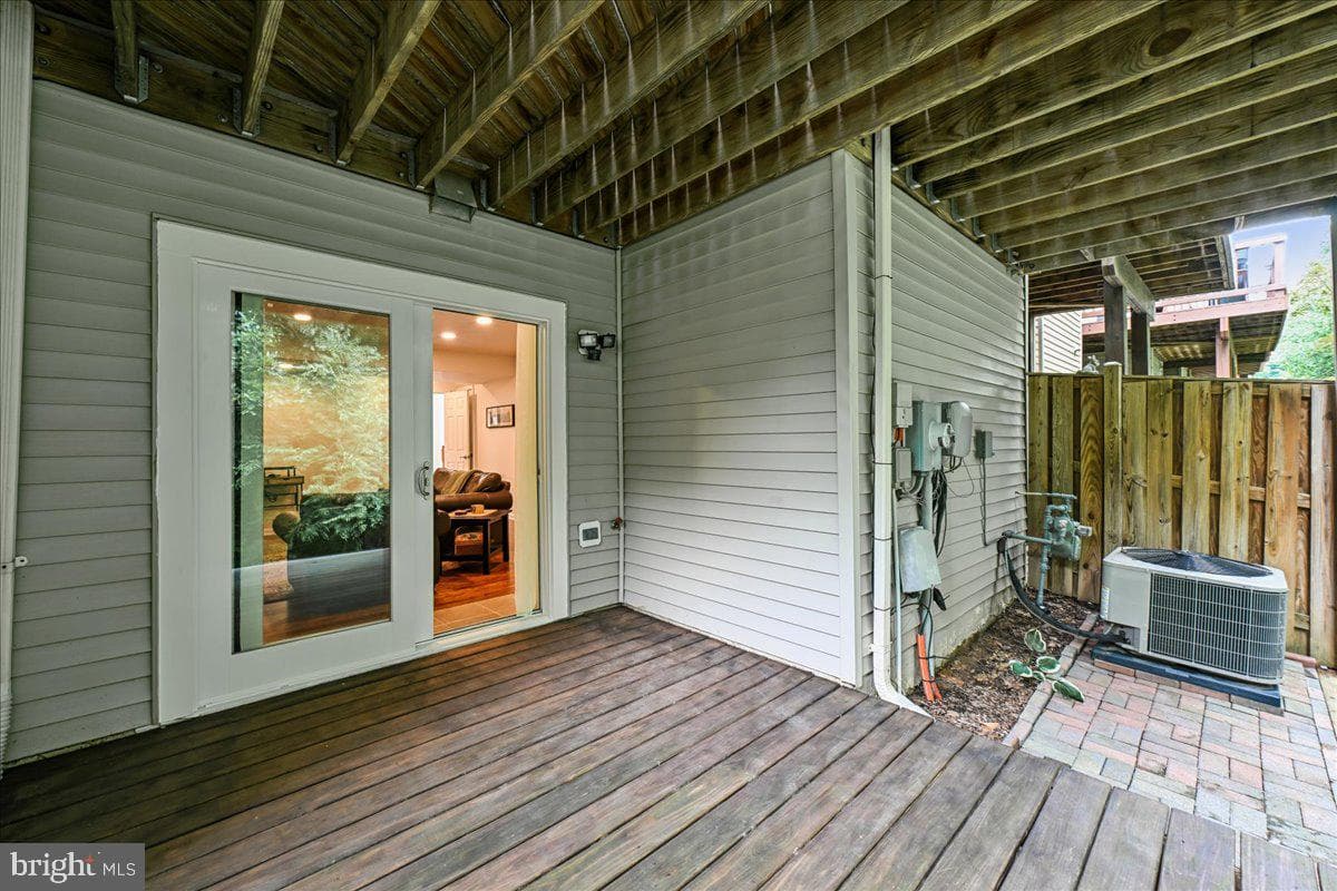 8429 Carmela Circle photo 54
