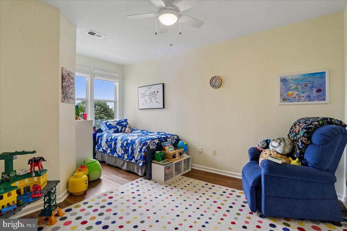 12000 Market Street #382 photo 30