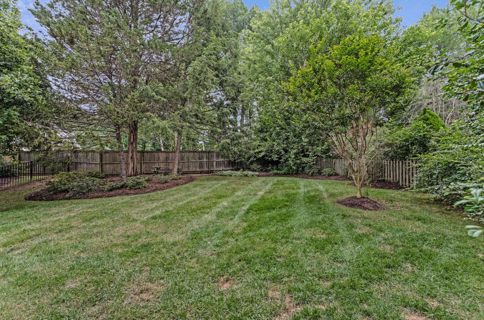 1311 Tulip Poplar Lane photo 58