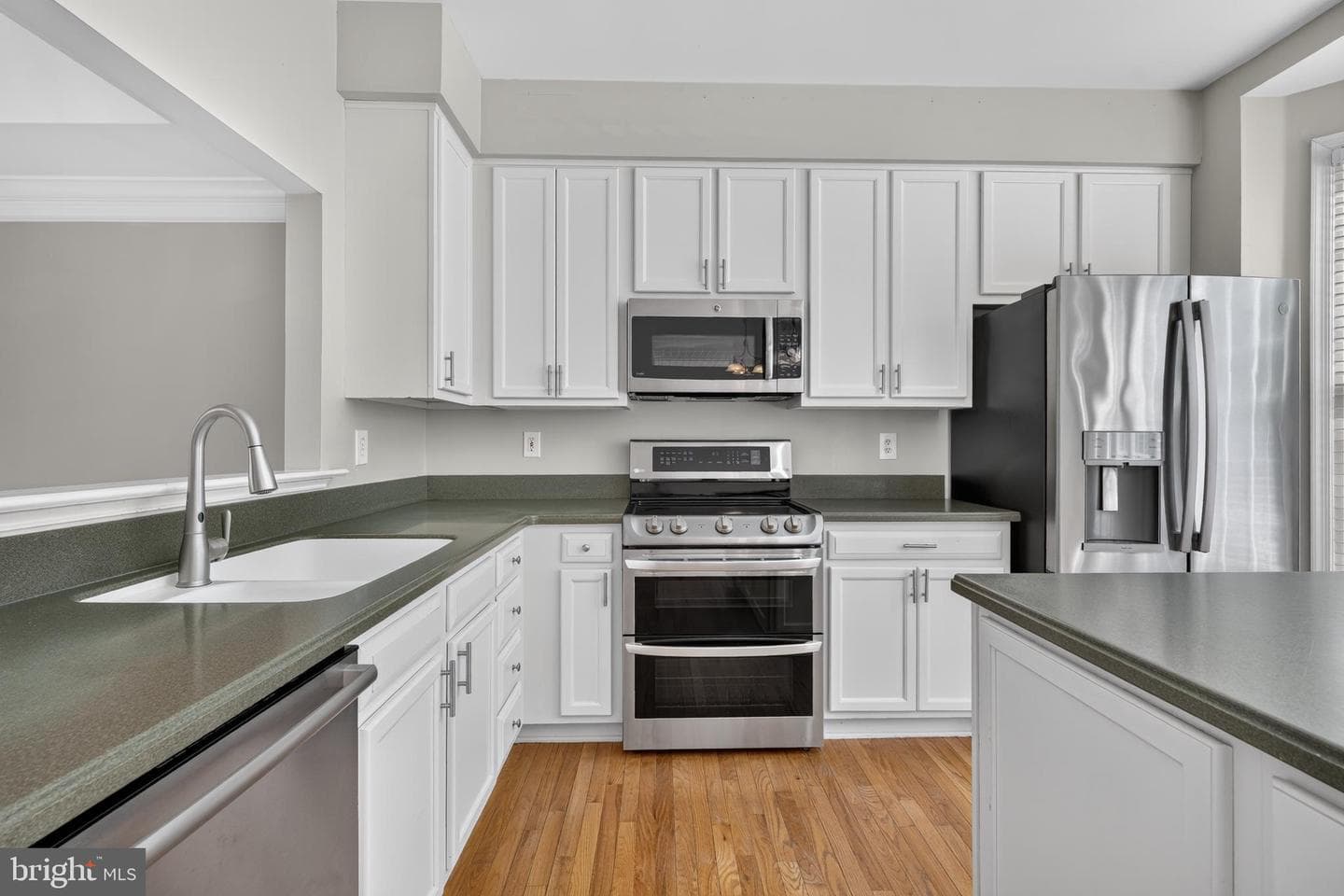 8015 Readington Court photo 12