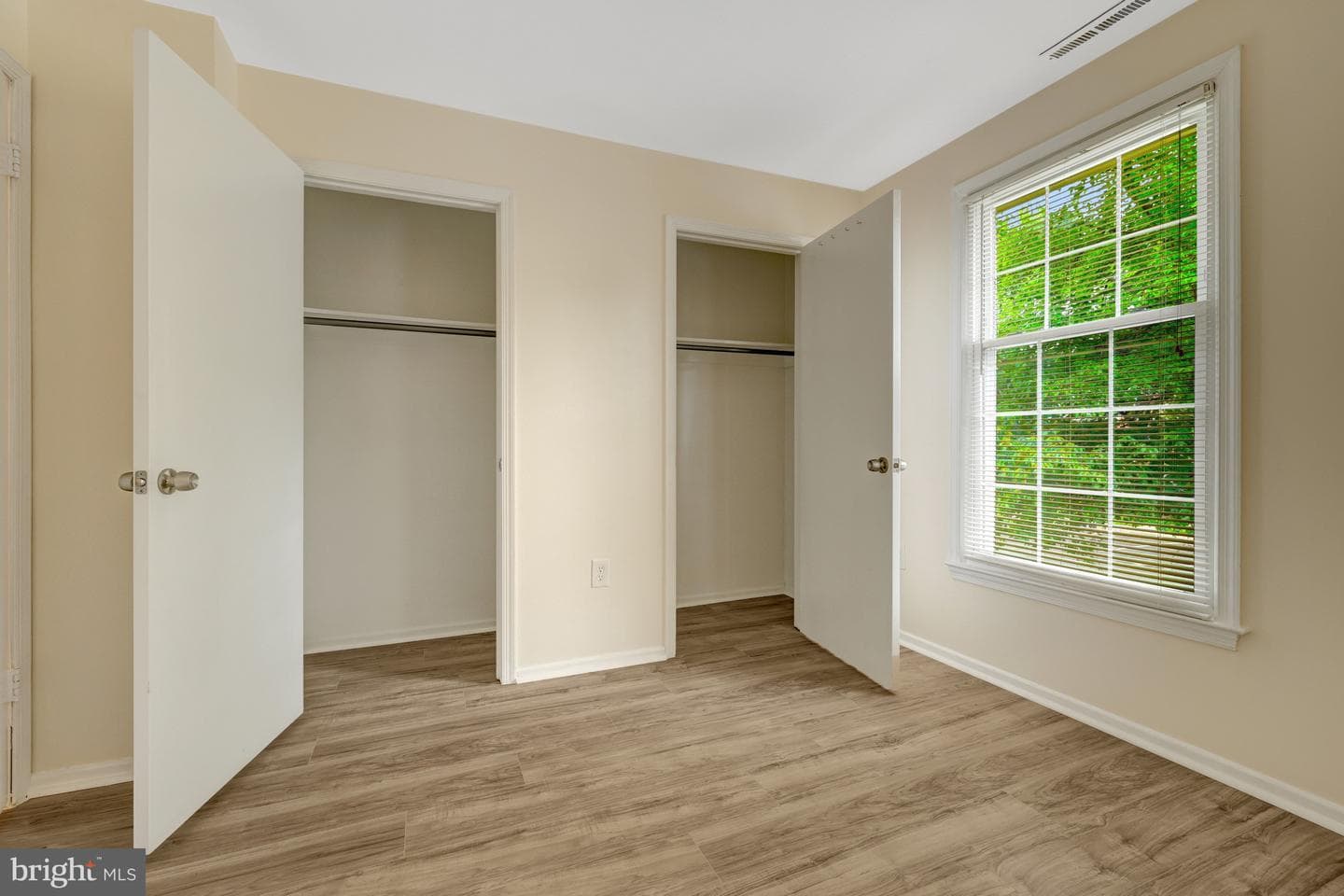 228 Commons Drive NW photo 22