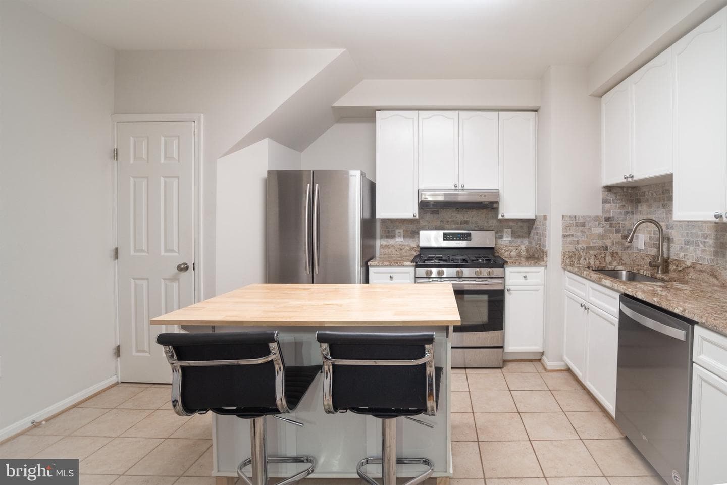 14451 Glencrest Circle #71 photo 5