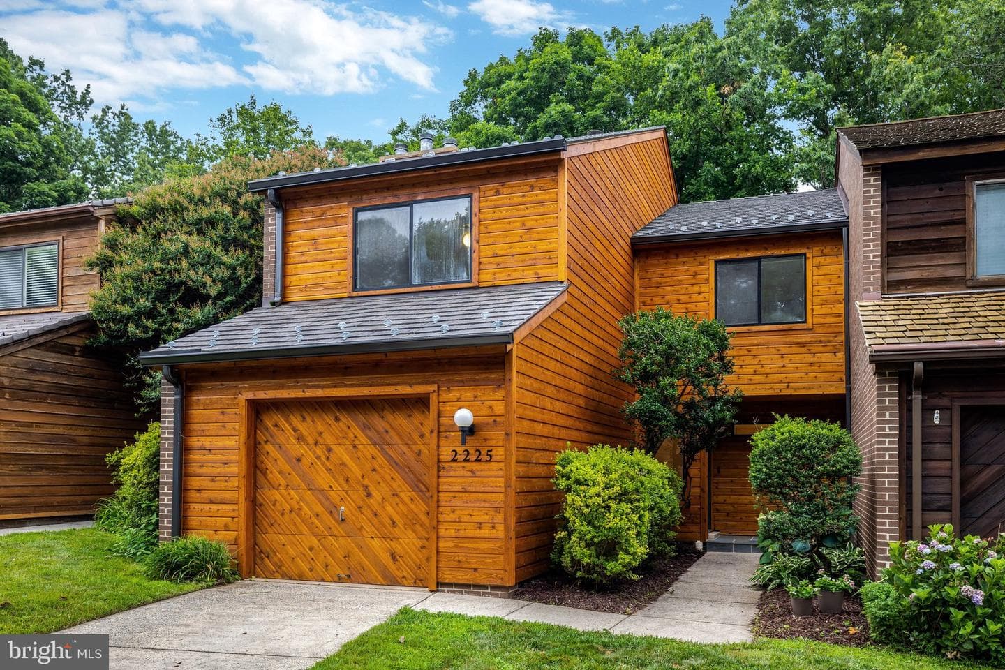 2225 Cedar Cove Court, Reston