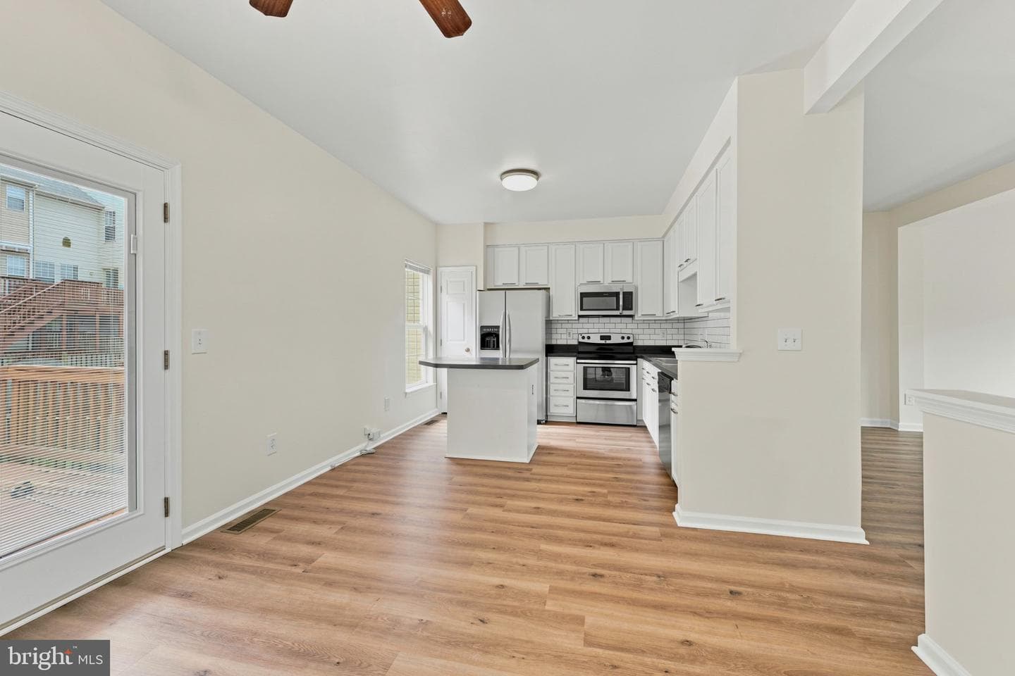 14247 Glade Spring Drive photo 3