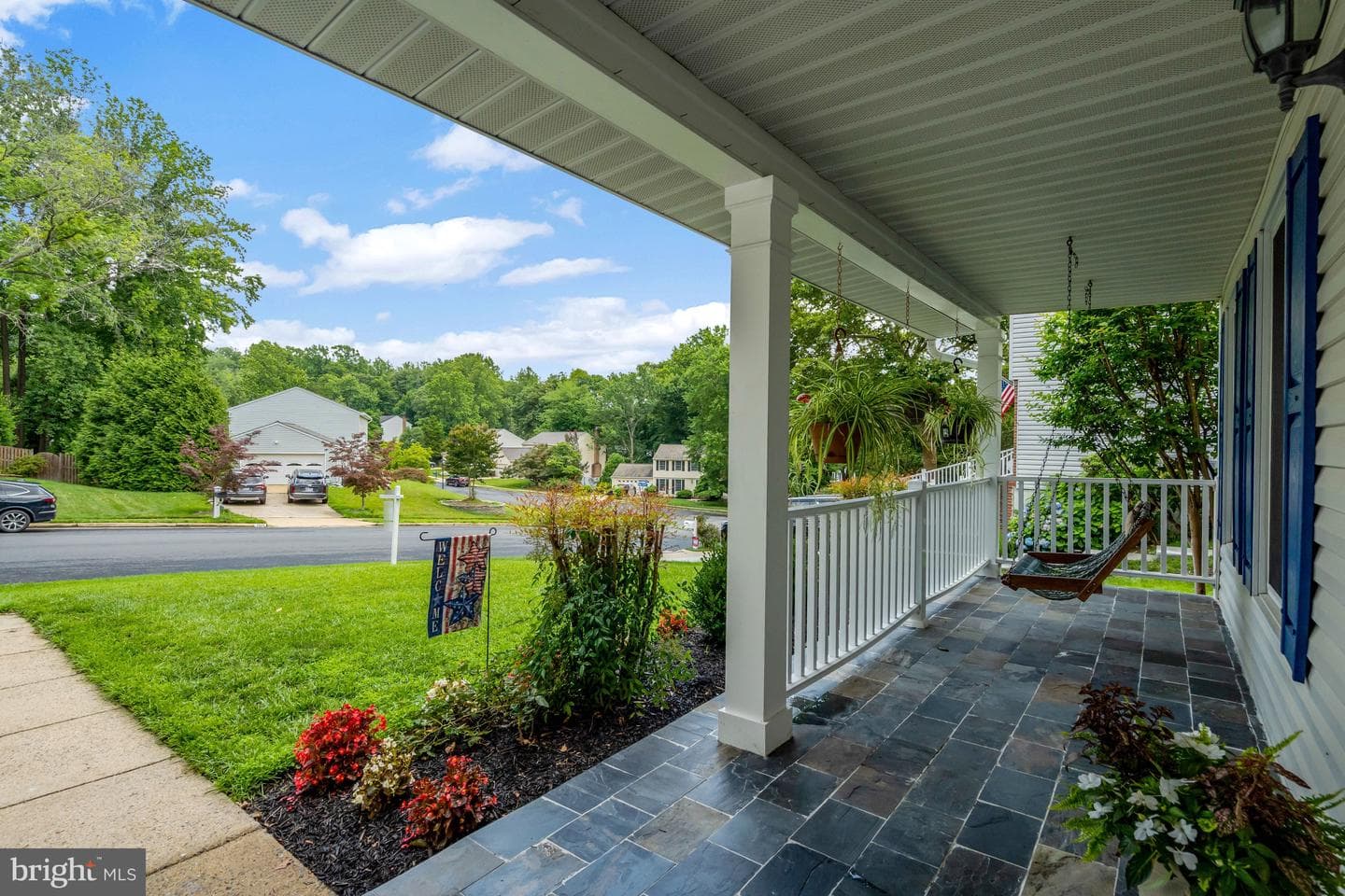 7809 Roundabout Way photo 3