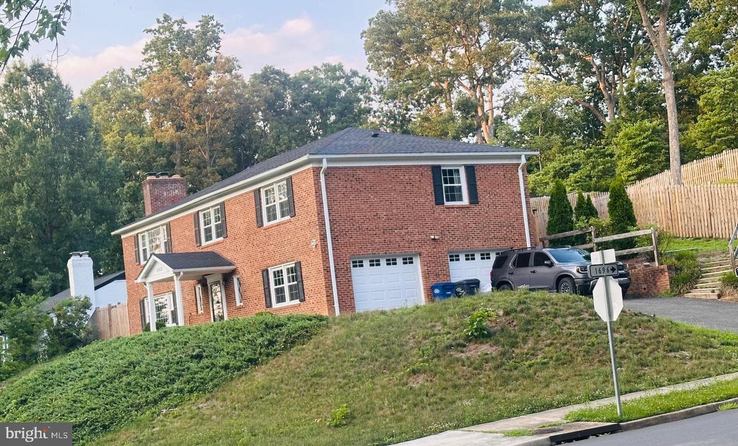 5012 Larno Drive