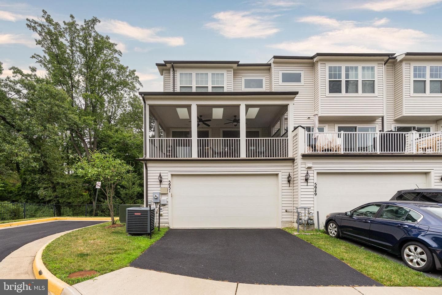 5951 Clapton Court photo 41