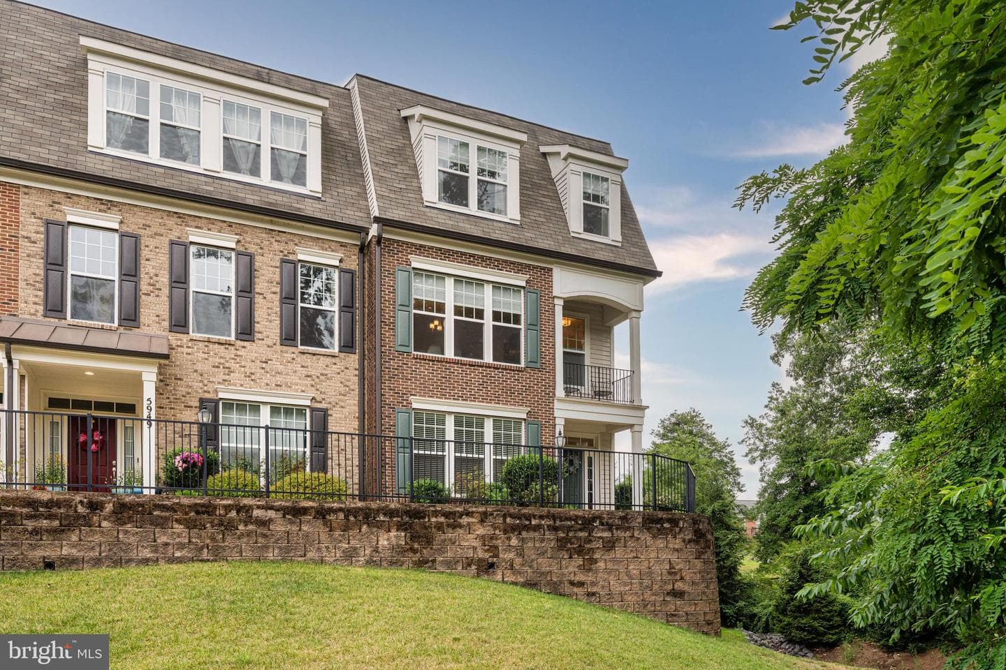 5951 Clapton Court photo 43