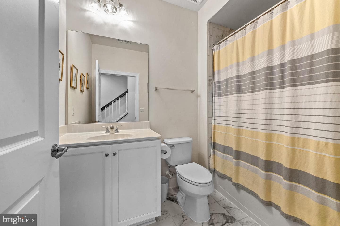 5951 Clapton Court photo 9