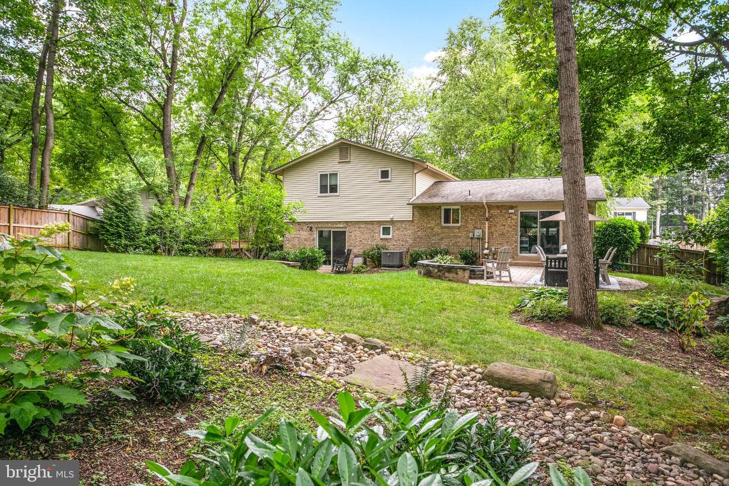 10197 Wavell Road photo 22