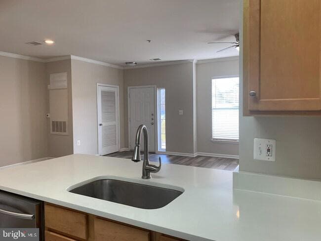 5123 Travis Edward Way #b photo 15