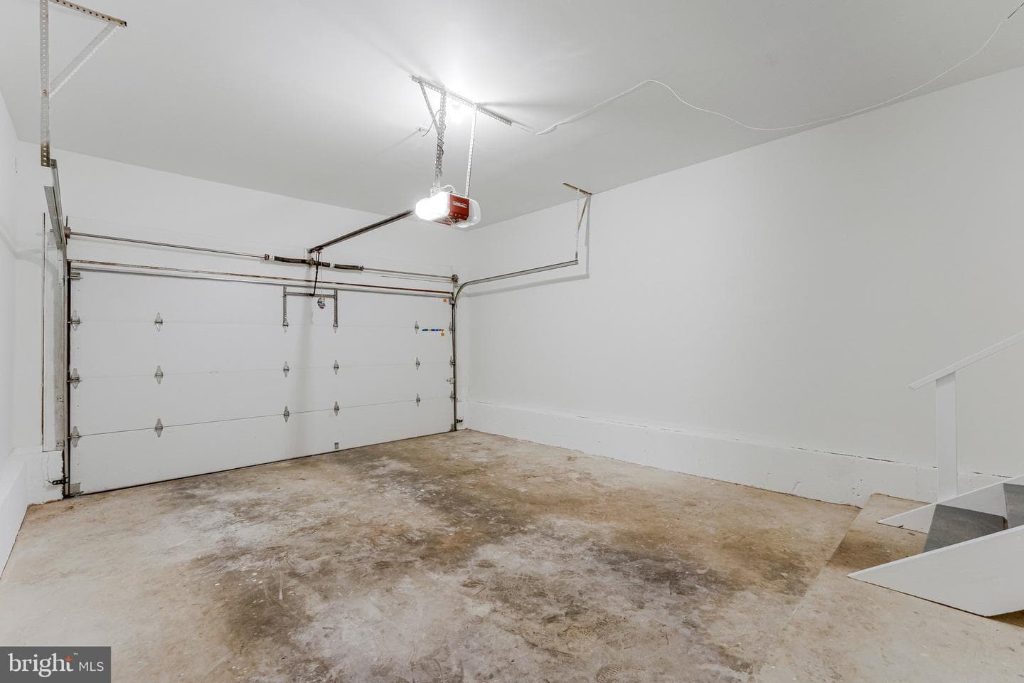 8424 Hollis Lane photo 38