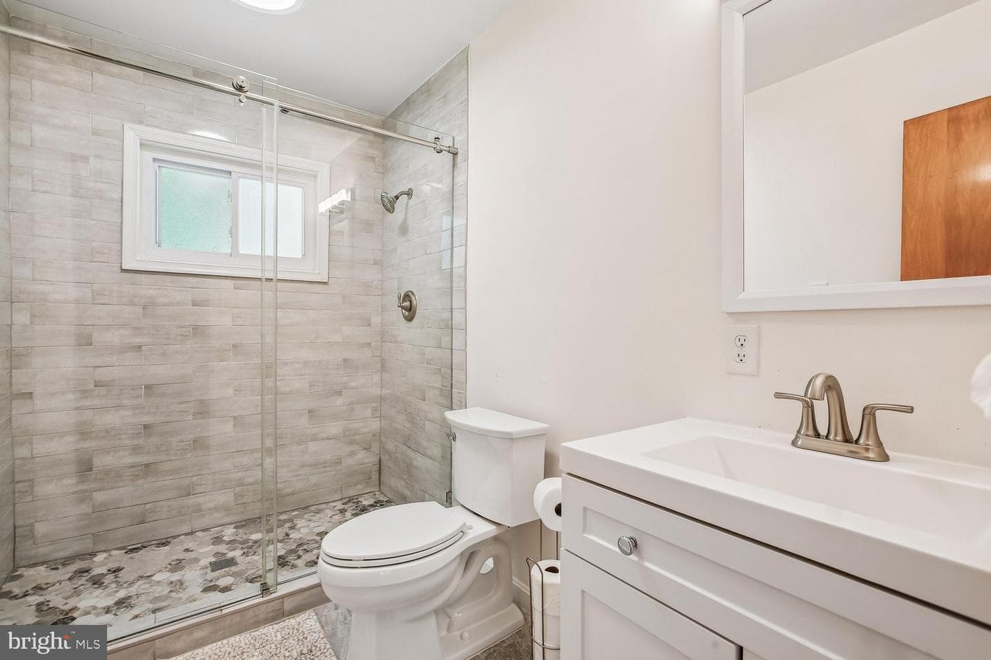 3210 Patrick Henry Drive photo 31