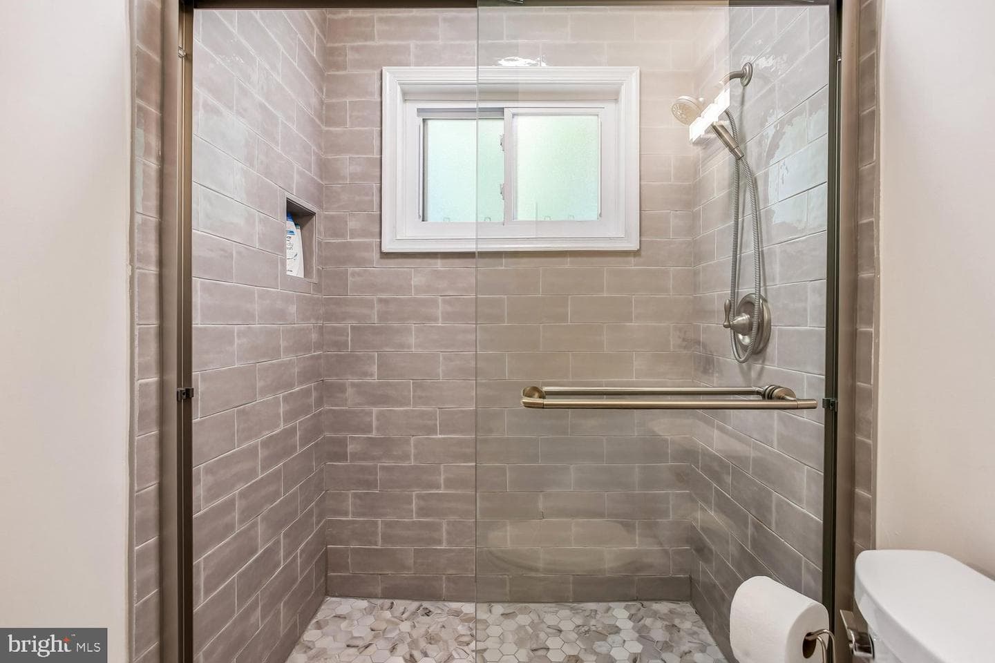 3210 Patrick Henry Drive photo 42