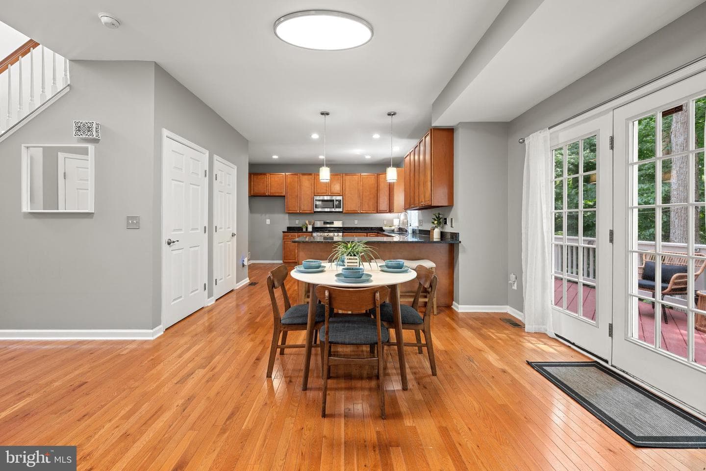 9150 Stonegarden Drive photo 8