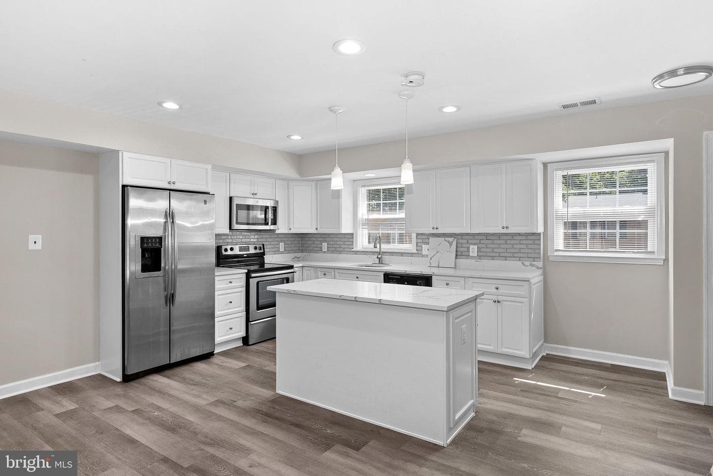 6612 Burlington Place photo 18