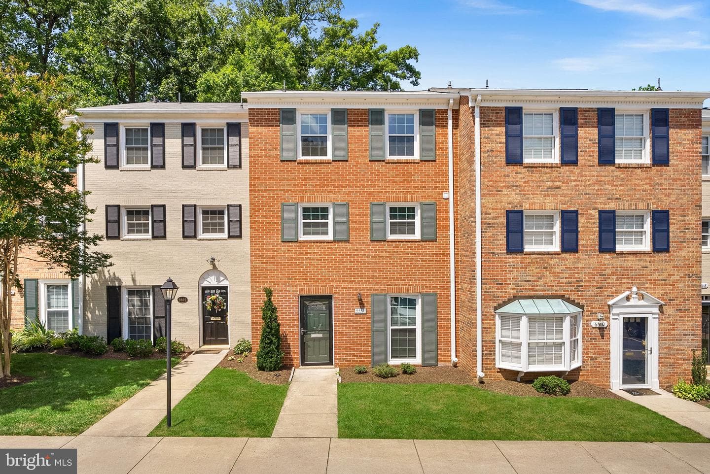 6612 Burlington Place, Springfield