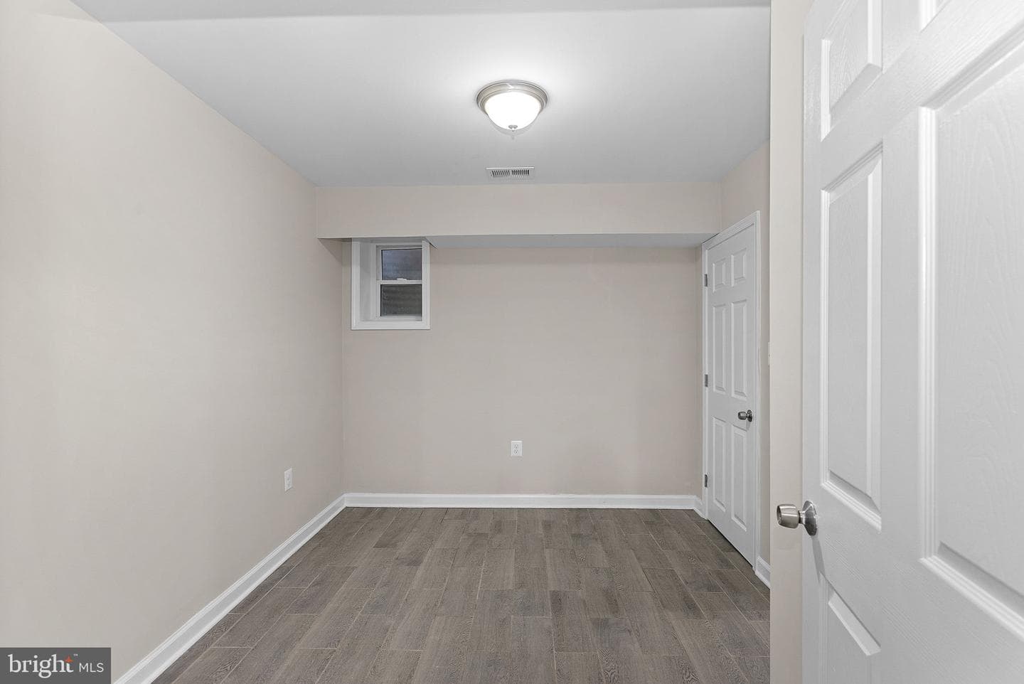 6612 Burlington Place photo 36
