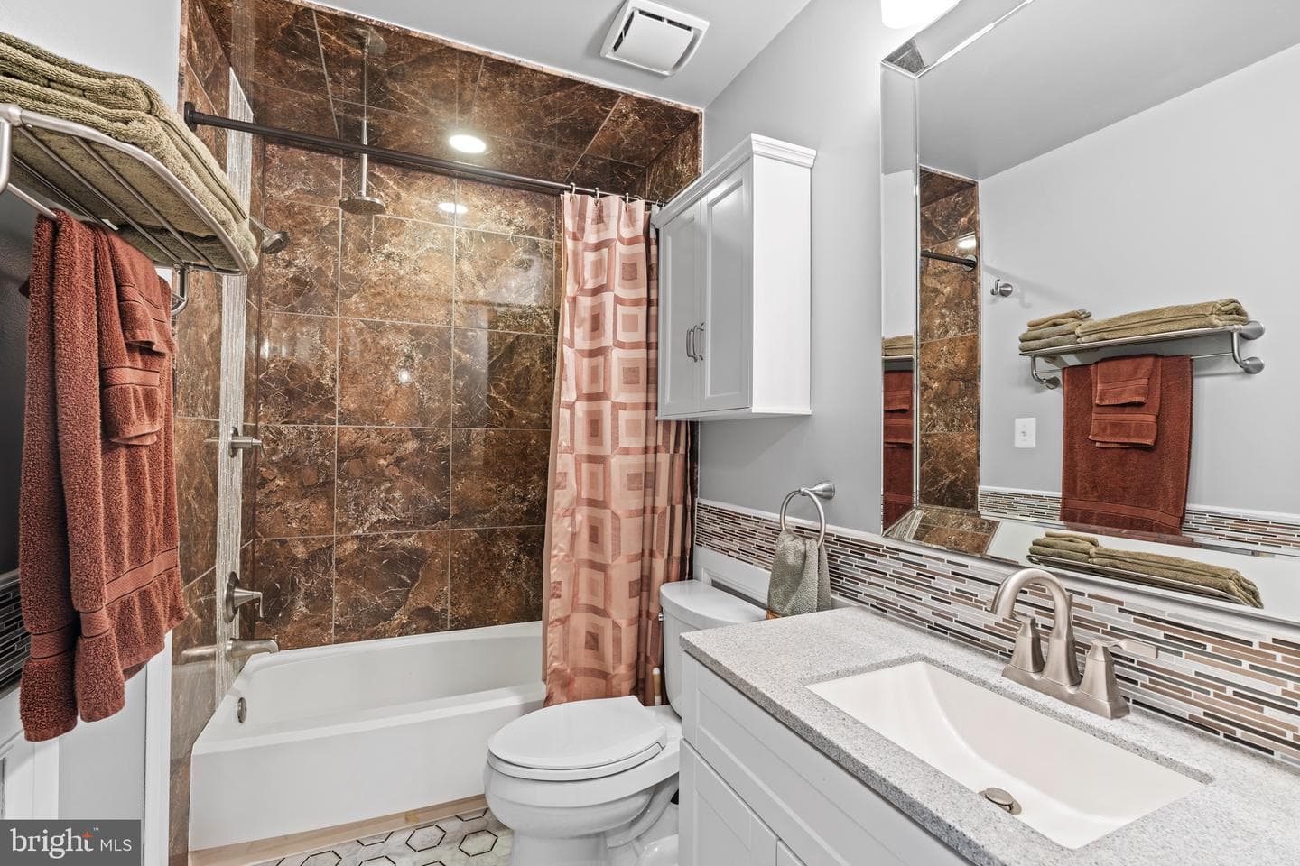 6021 Woodlake Lane photo 25