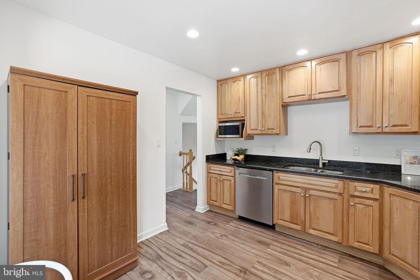 7483 Digby Green photo 10