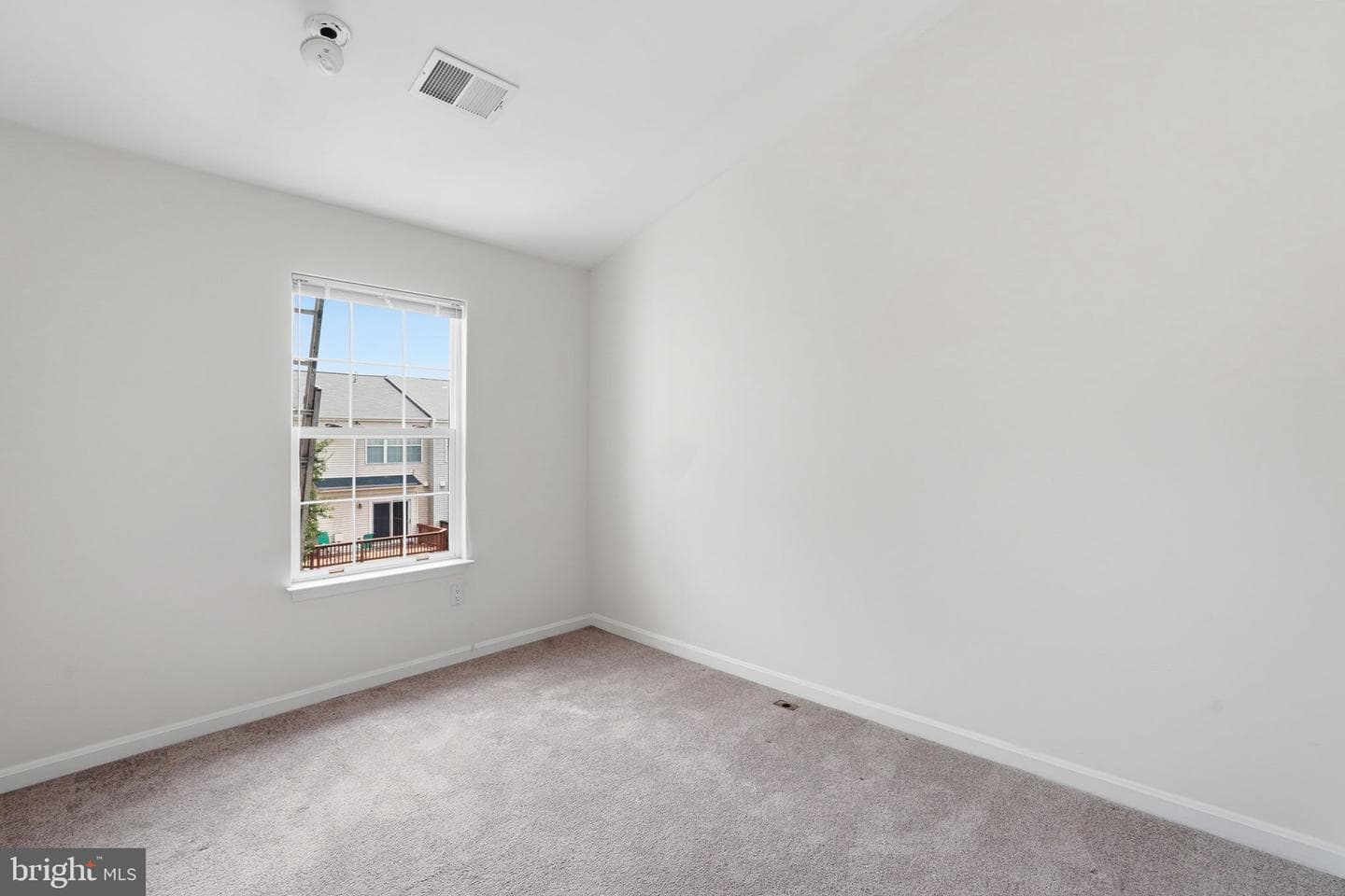 7483 Digby Green photo 20