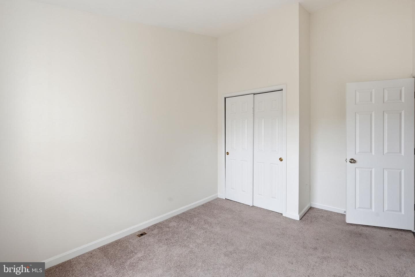 7483 Digby Green photo 21