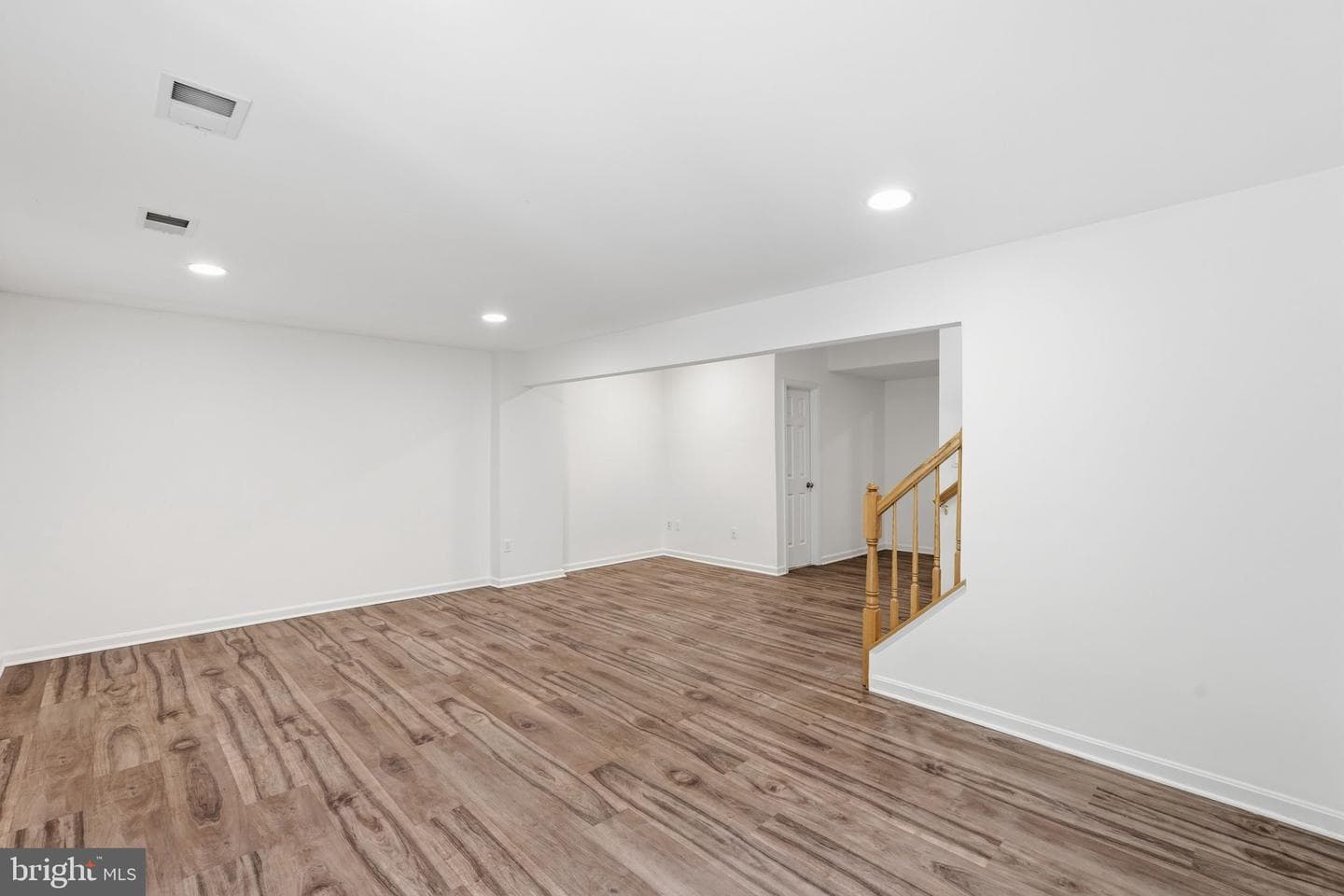 7483 Digby Green photo 23