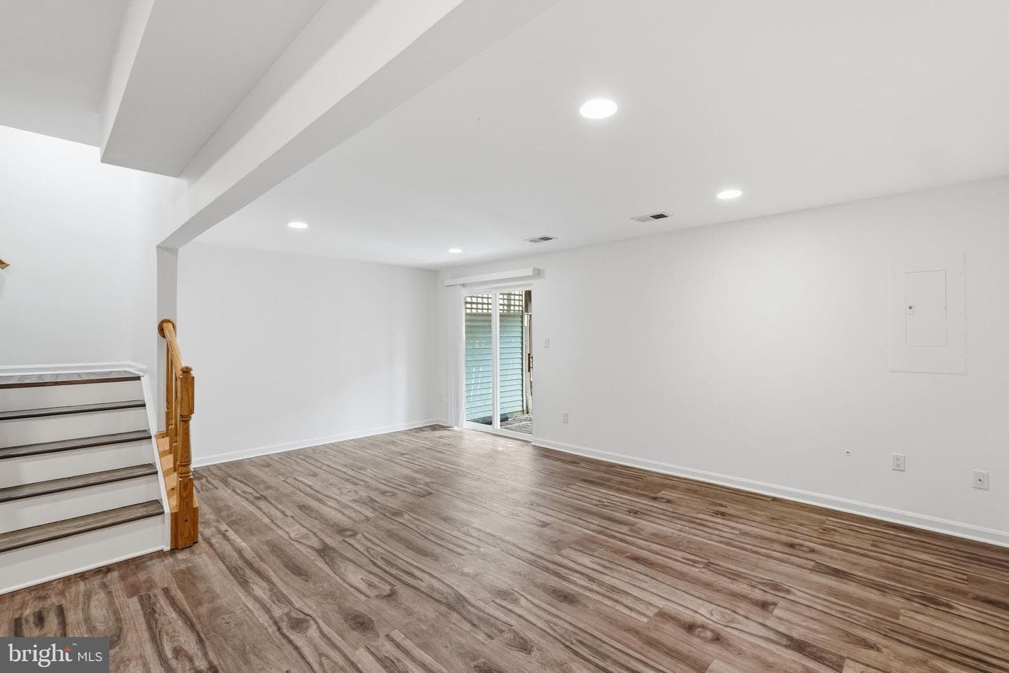 7483 Digby Green photo 24