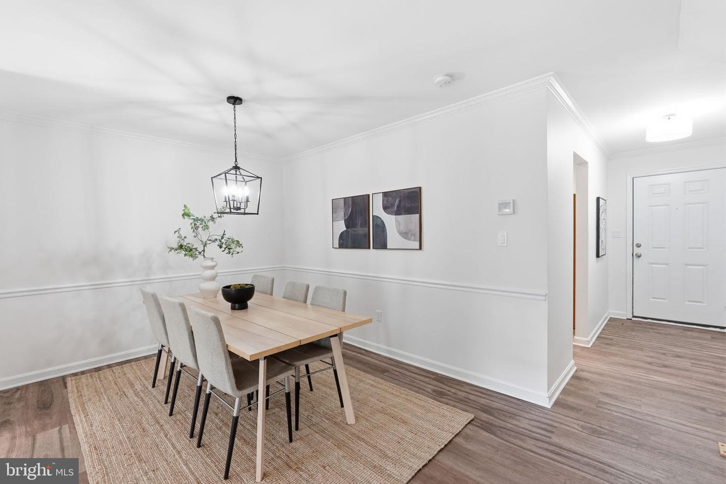 7483 Digby Green photo 7