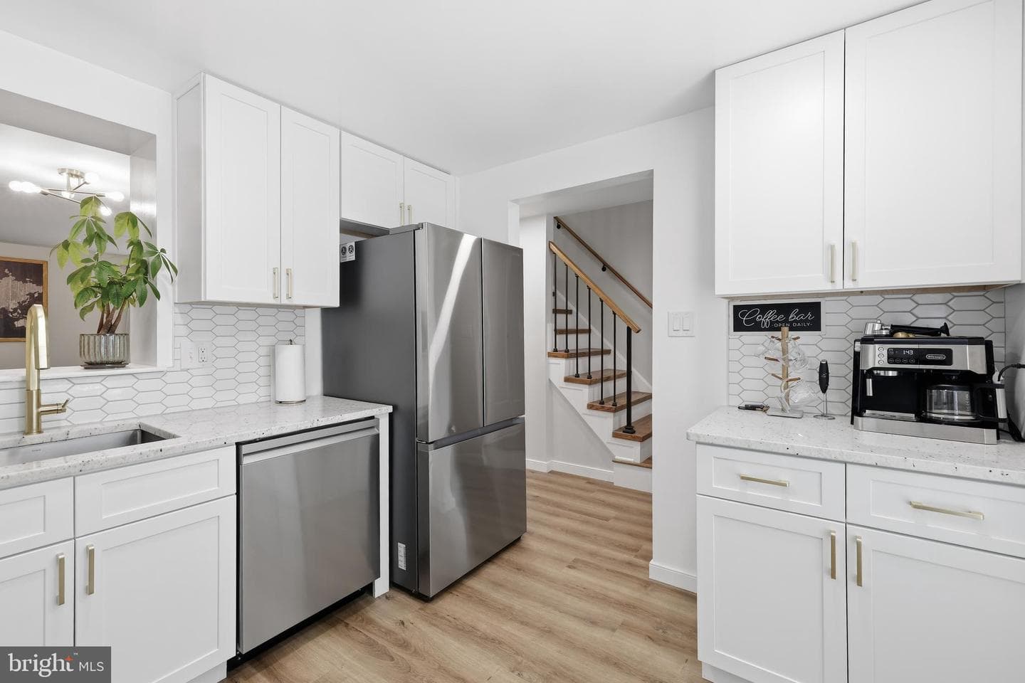 5919 Grisby House Court photo 4