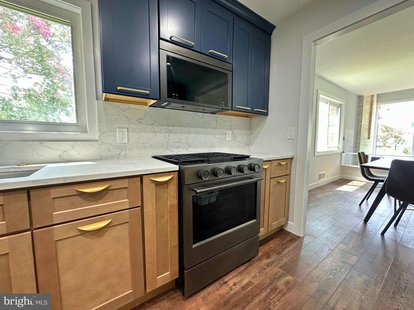 5359 Black Oak Drive photo 7