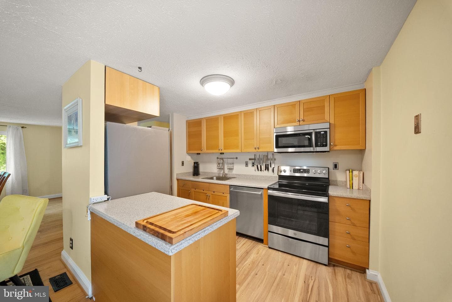 7907 Cliff Rock Court photo 16