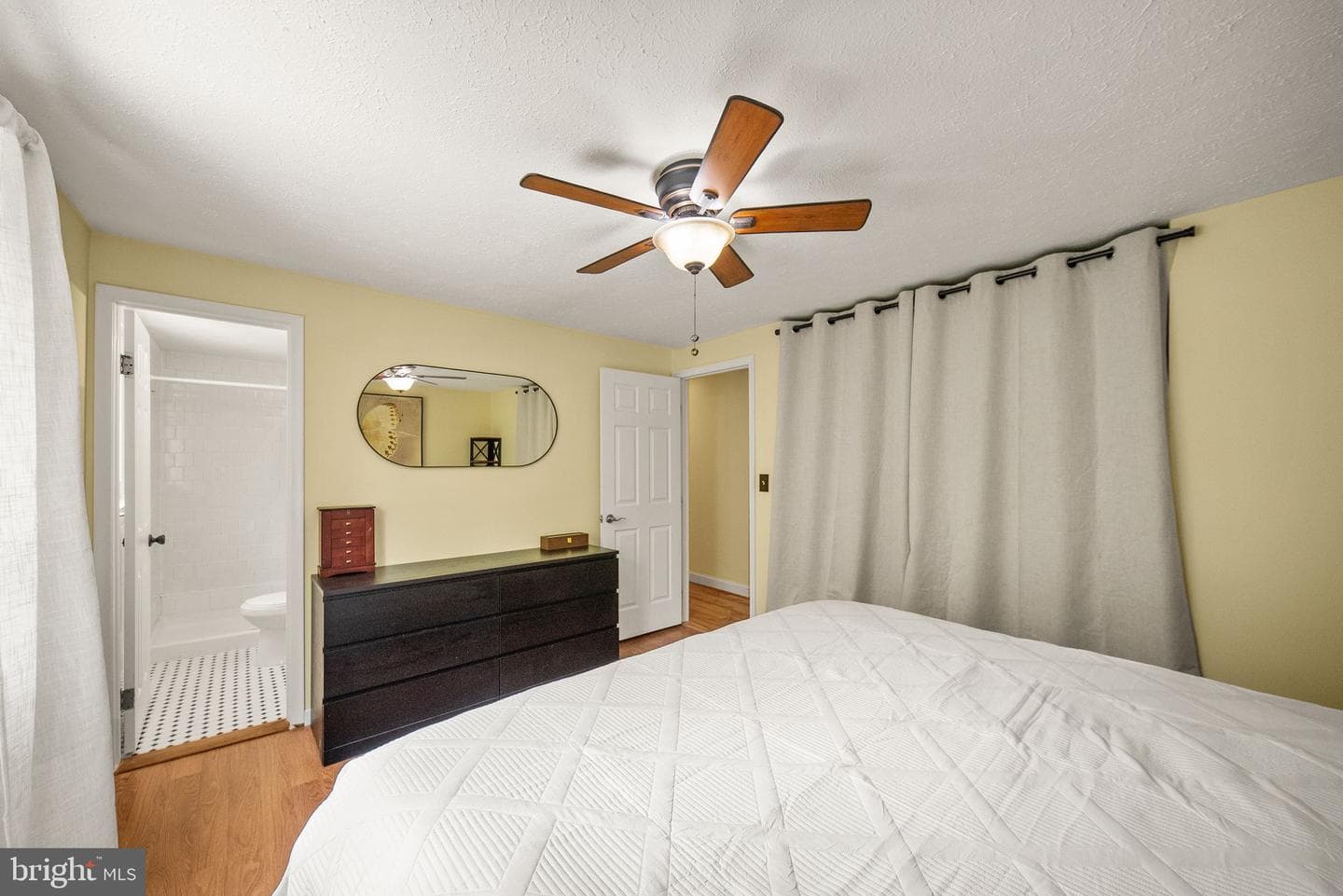 7907 Cliff Rock Court photo 25
