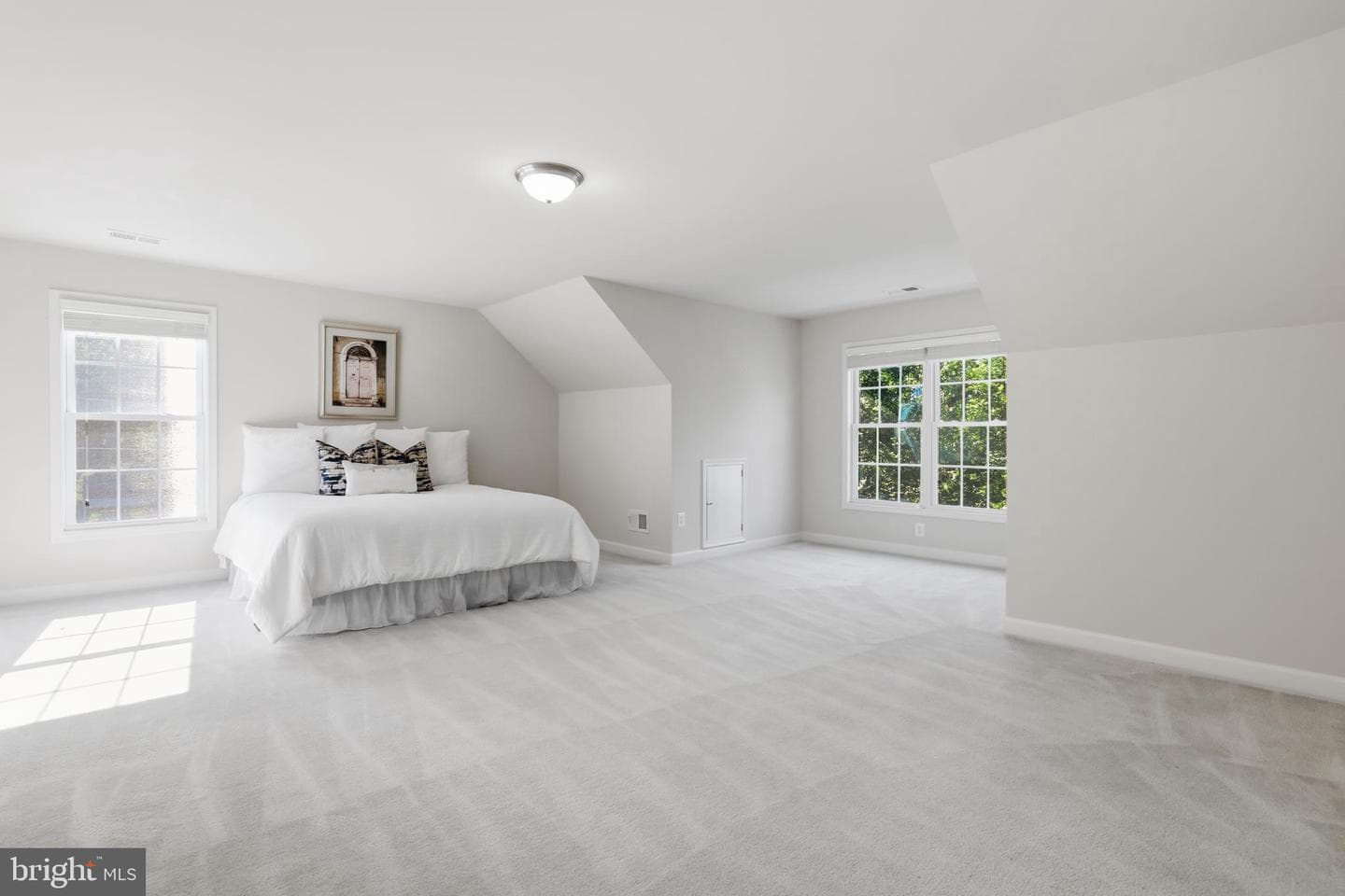 3009 Marshall Street photo 37