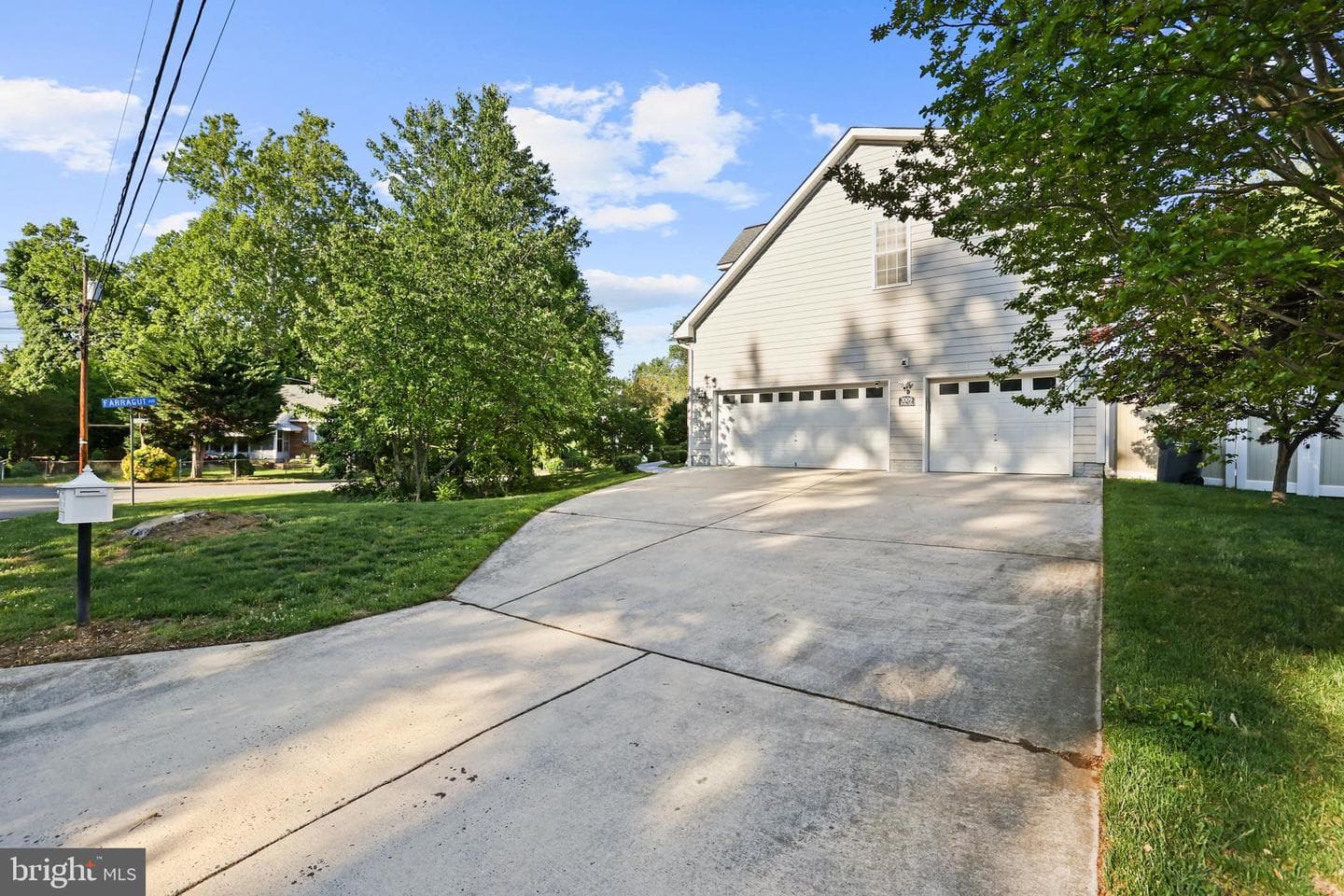 3009 Marshall Street photo 56