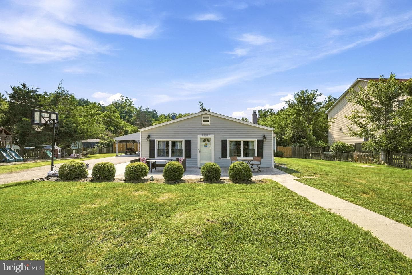 10512 Belmont Boulevard photo 1