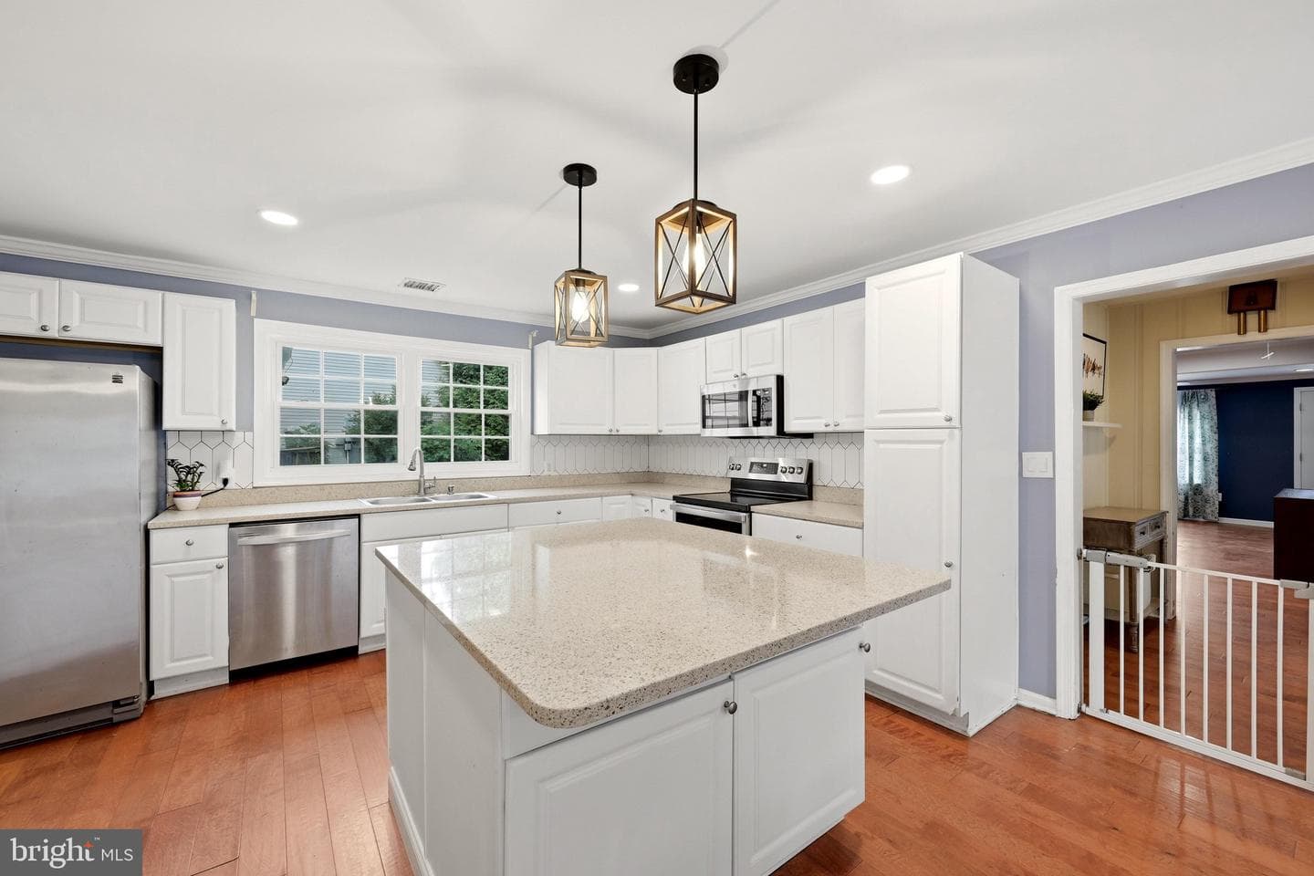 10512 Belmont Boulevard photo 29