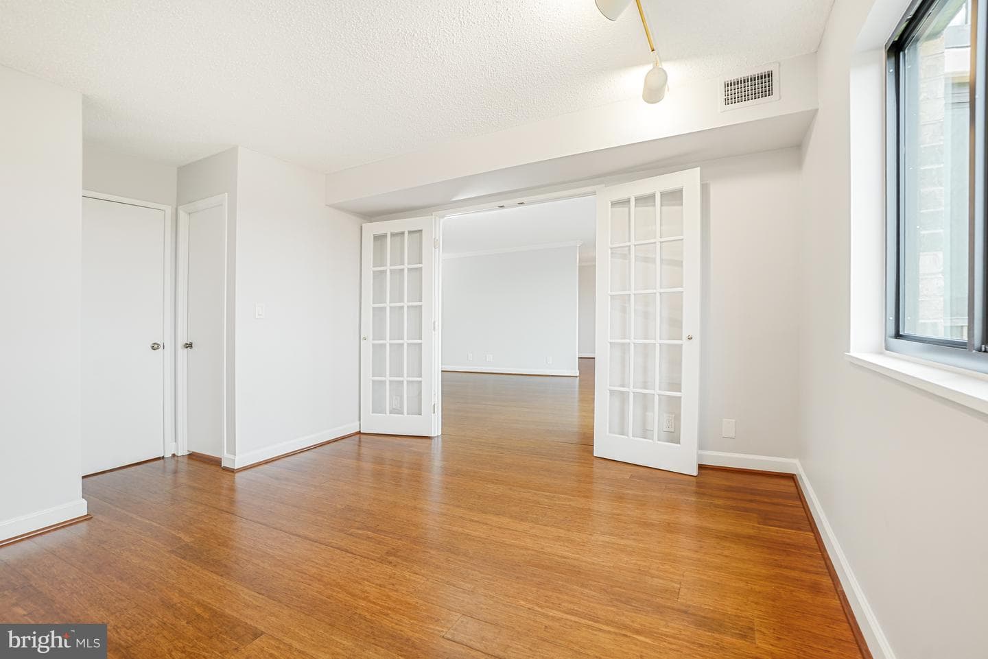 5904 Mount Eagle Drive #718 photo 38