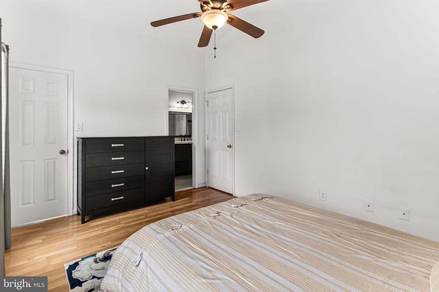 6029 Mcalester Way photo 38