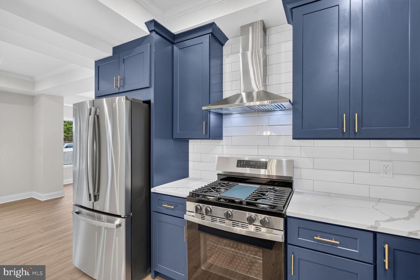 7304 Dickenson Street photo 39
