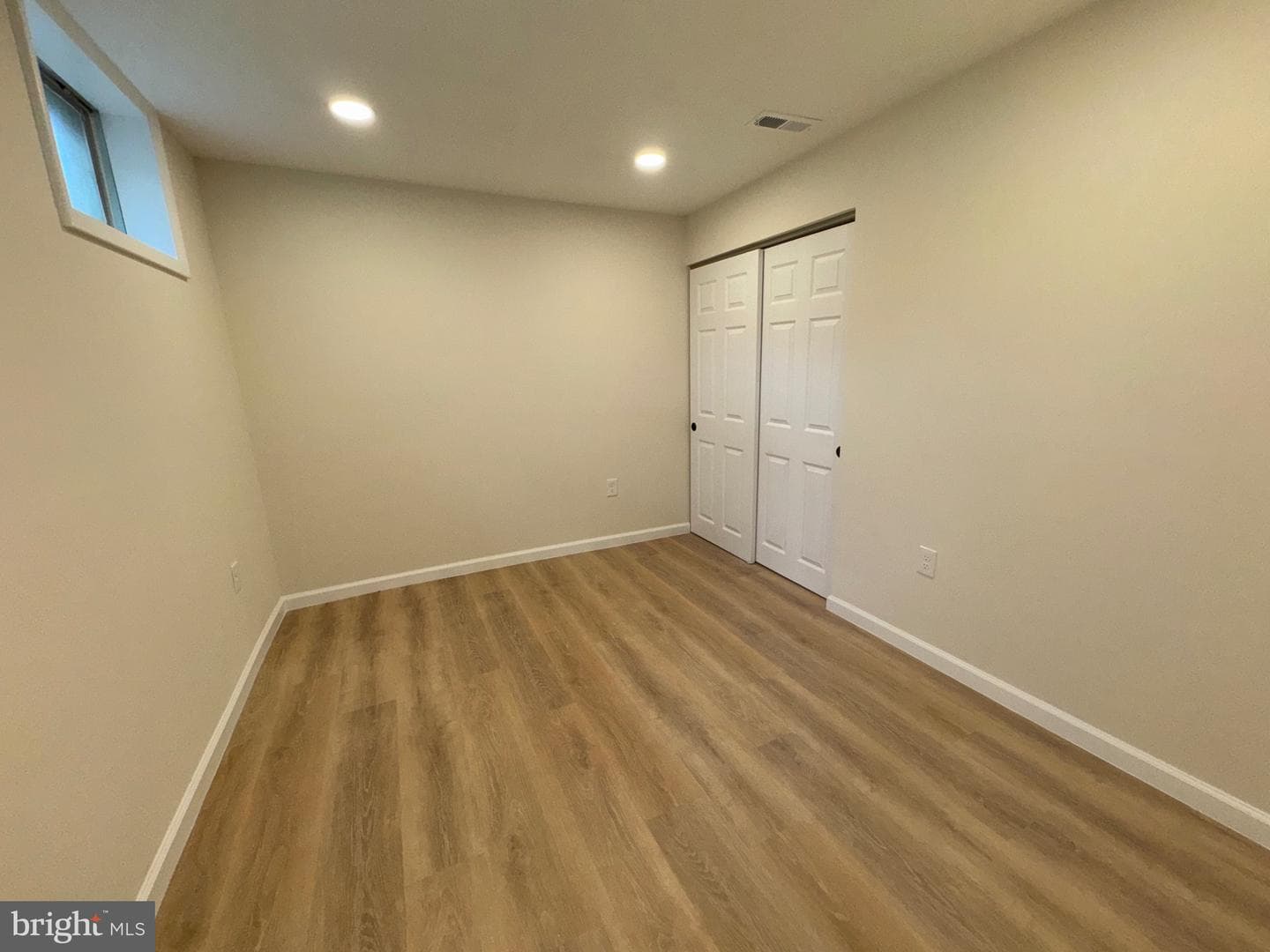 7679 Sheffield Village Lane photo 11