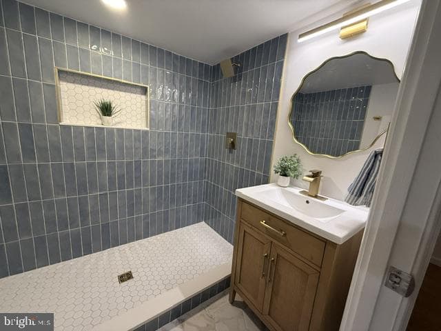 5546 Kendrick Lane photo 4