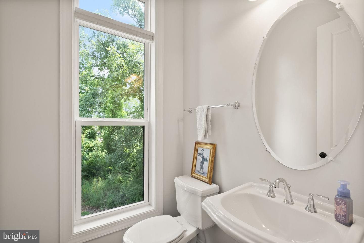 12239 Sessile Commons photo 24