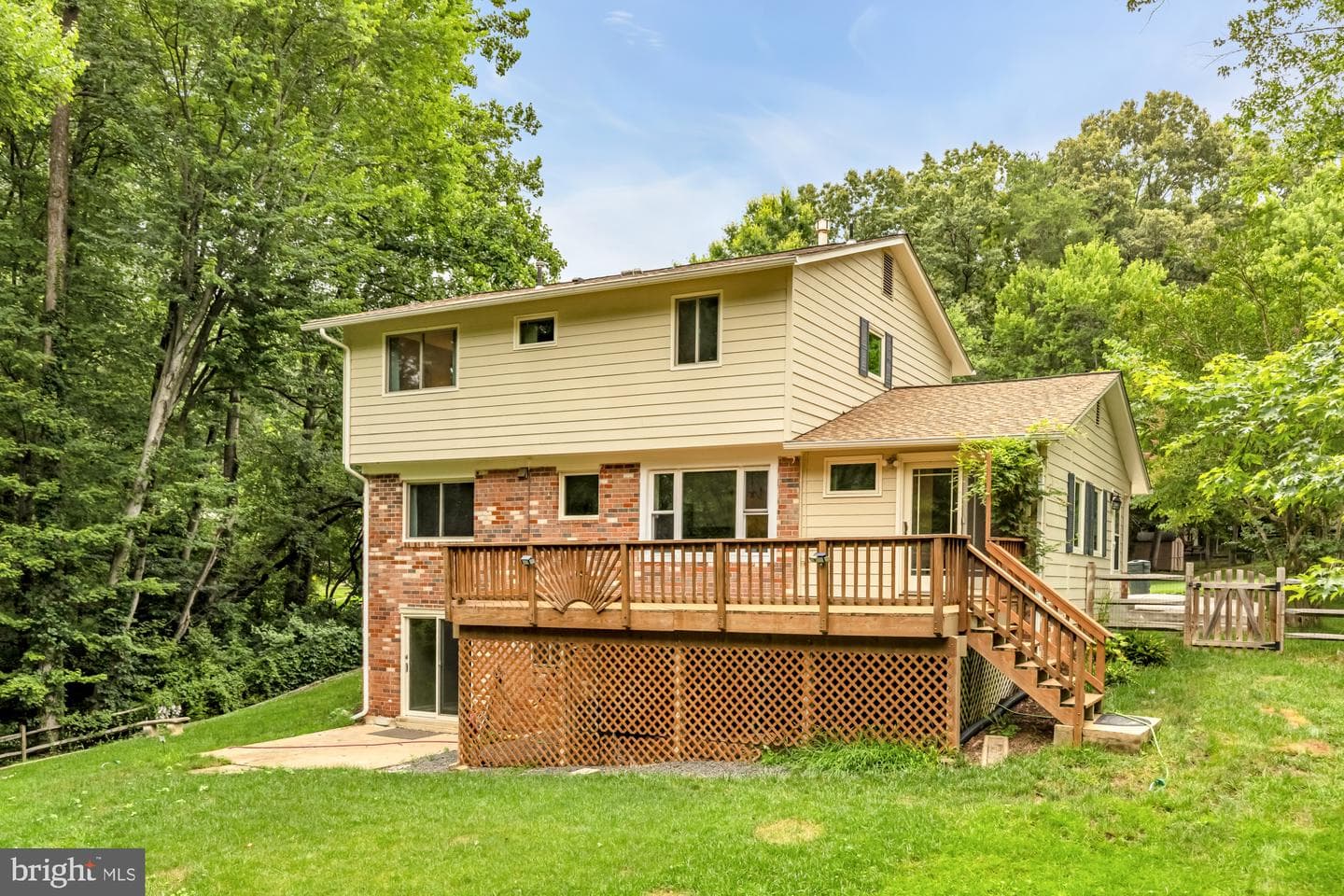 10103 Dundalk Street photo 43
