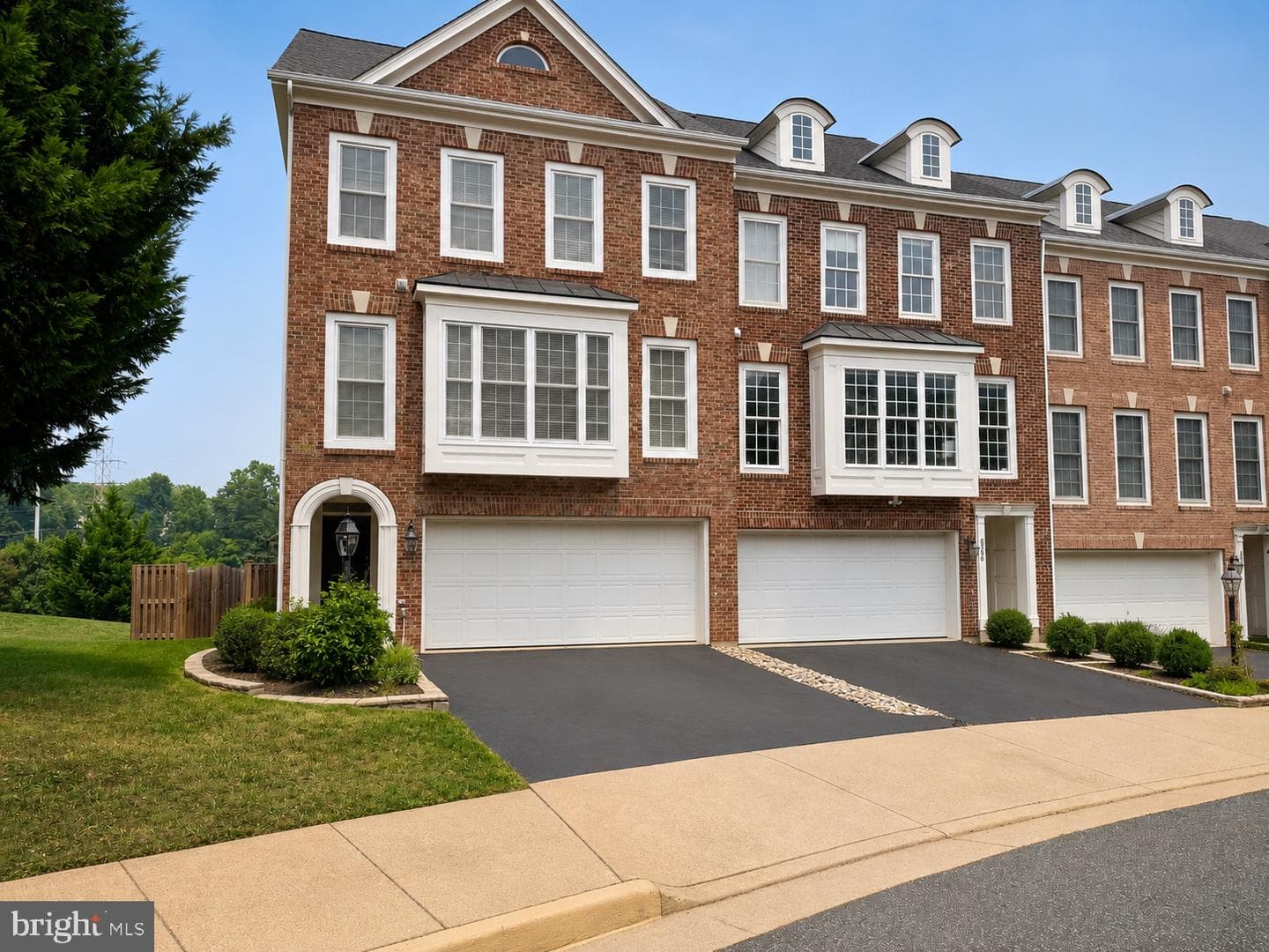 3348 Wilton Crest Court photo 1